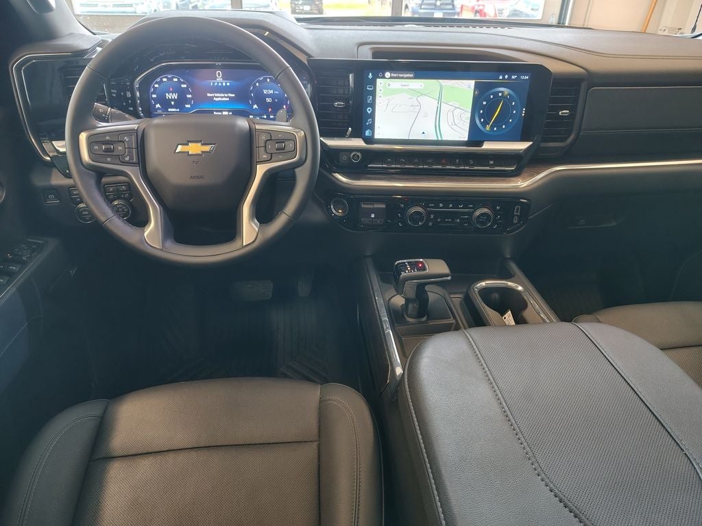 2025 Chevrolet Silverado 1500 LTZ
