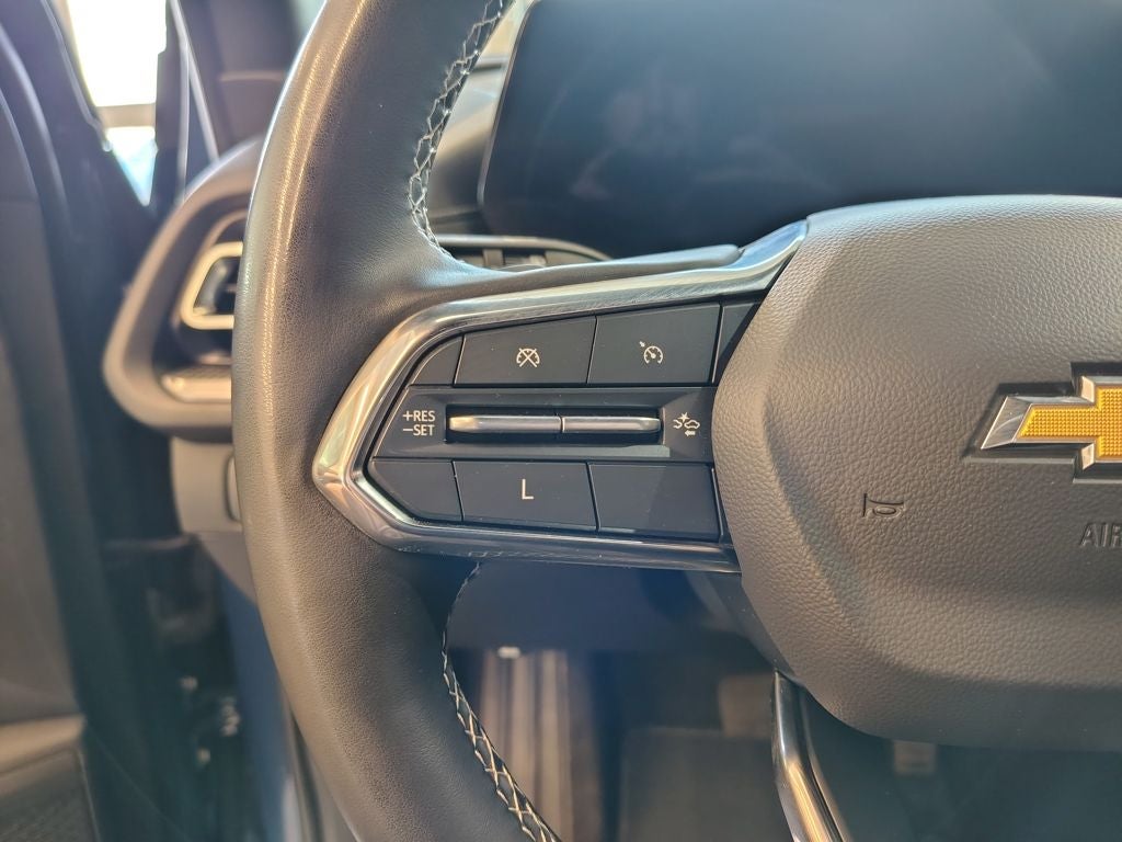 2024 Chevrolet Traverse LS