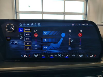2024 Chevrolet Traverse LS