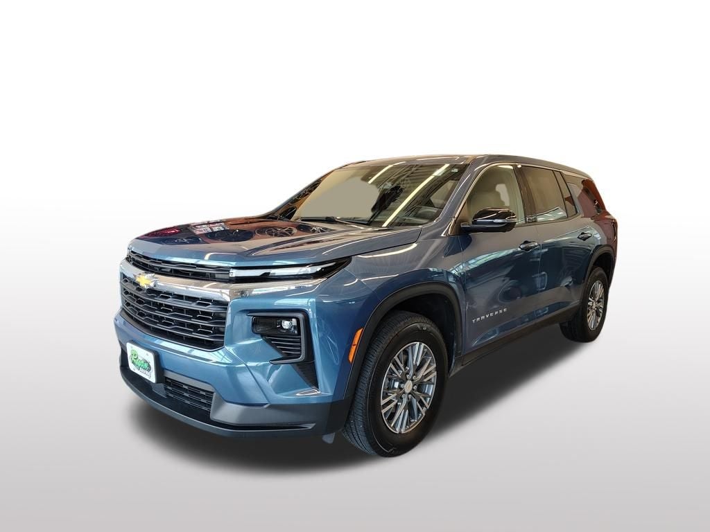 2024 Chevrolet Traverse LS