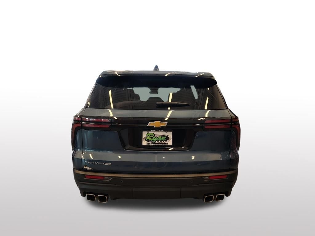 2024 Chevrolet Traverse LS