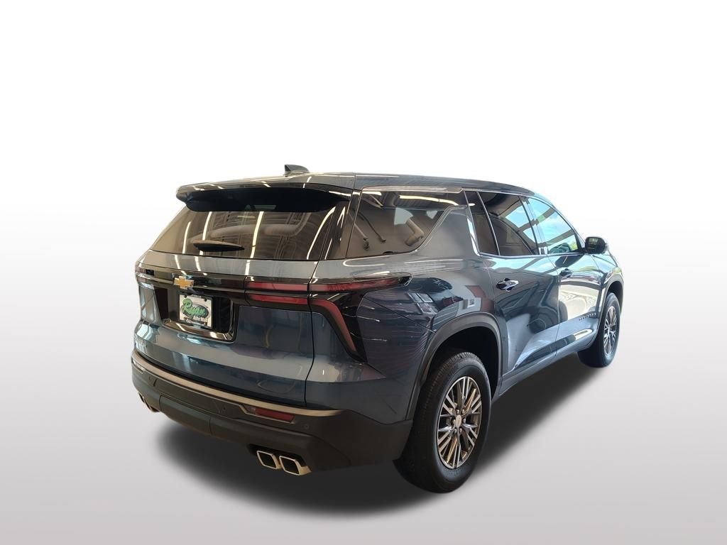 2024 Chevrolet Traverse LS