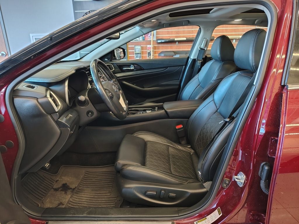 2021 Nissan Maxima Platinum