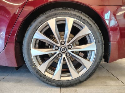 2021 Nissan Maxima Platinum