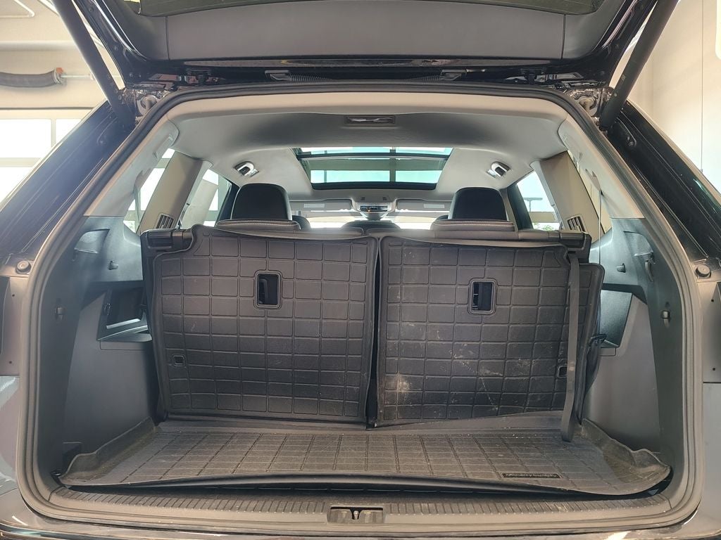 2024 Volkswagen Atlas 2.0T SEL Premium R-Line