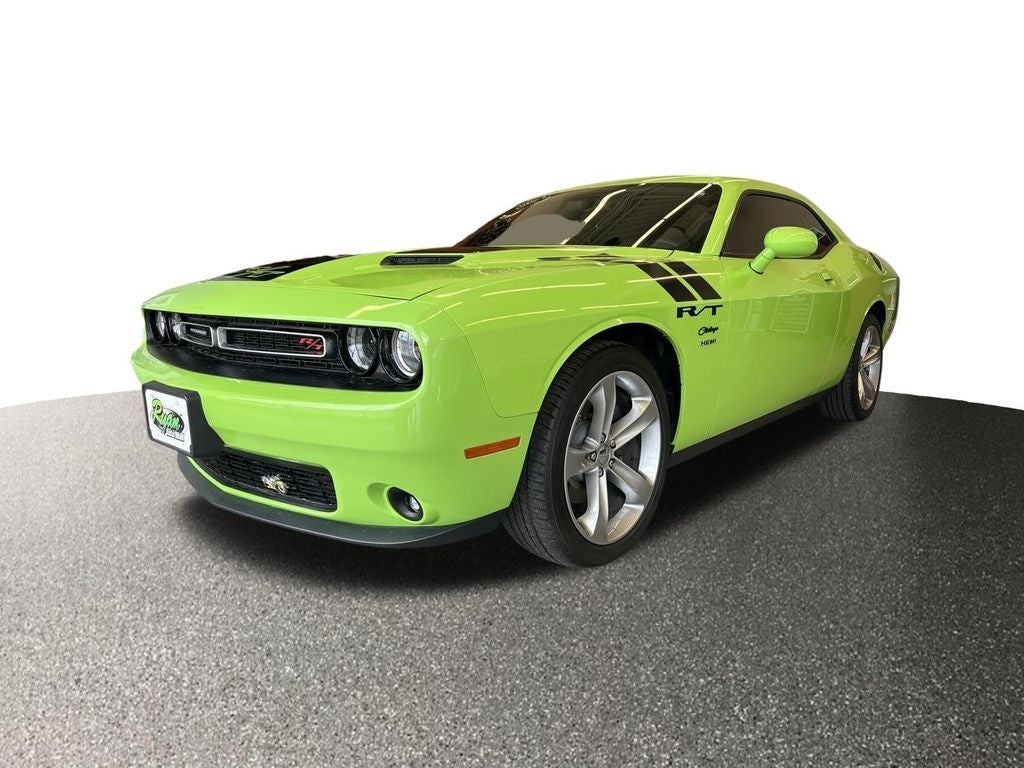 Used 2015 Dodge Challenger R/T with VIN 2C3CDZAT8FH712778 for sale in Buffalo, Minnesota
