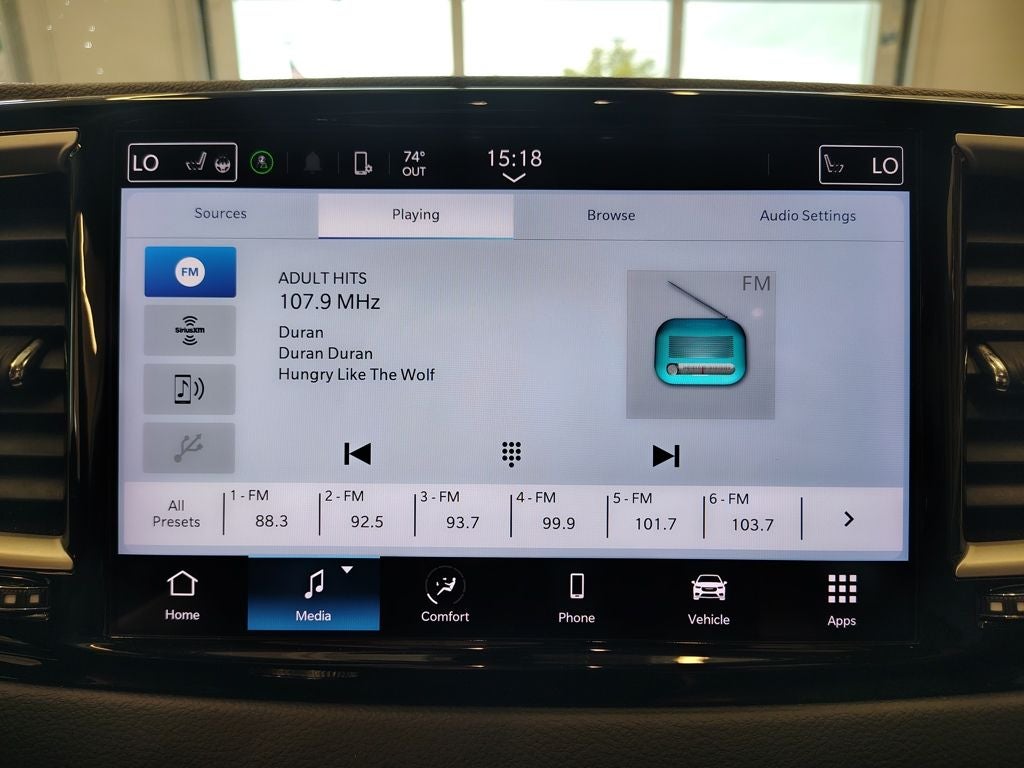 2023 Chrysler Pacifica Touring L