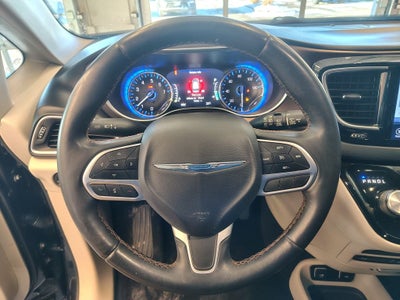 2017 Chrysler Pacifica Touring L Plus