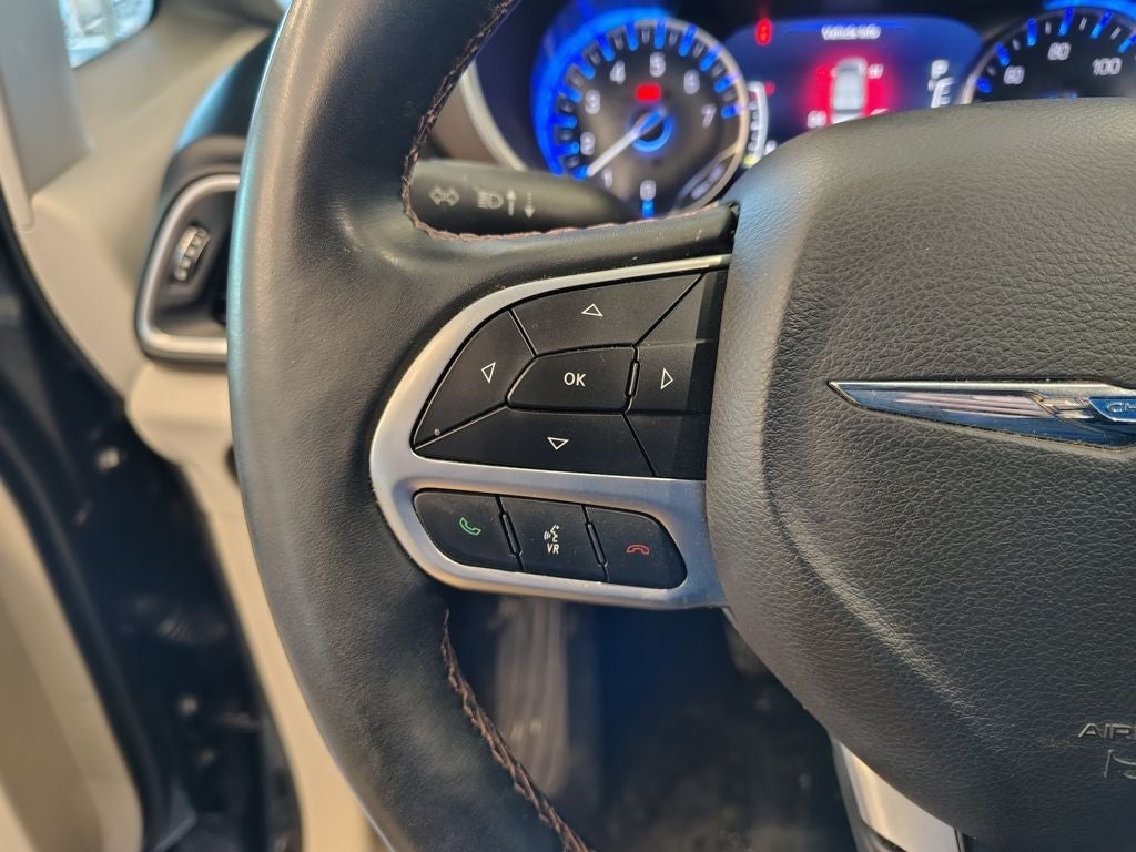 2017 Chrysler Pacifica Touring L Plus