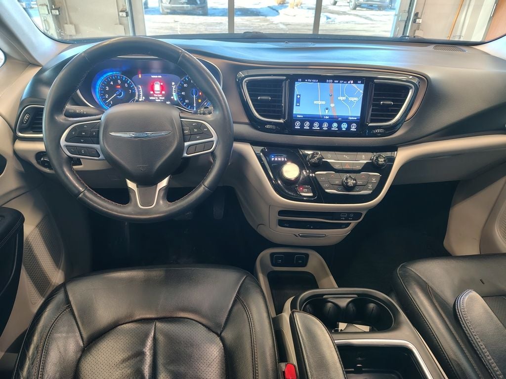 2017 Chrysler Pacifica Touring L Plus