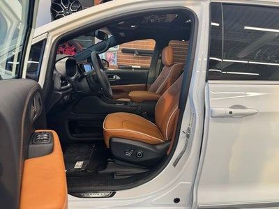 2026 Chrysler Pacifica Pinnacle