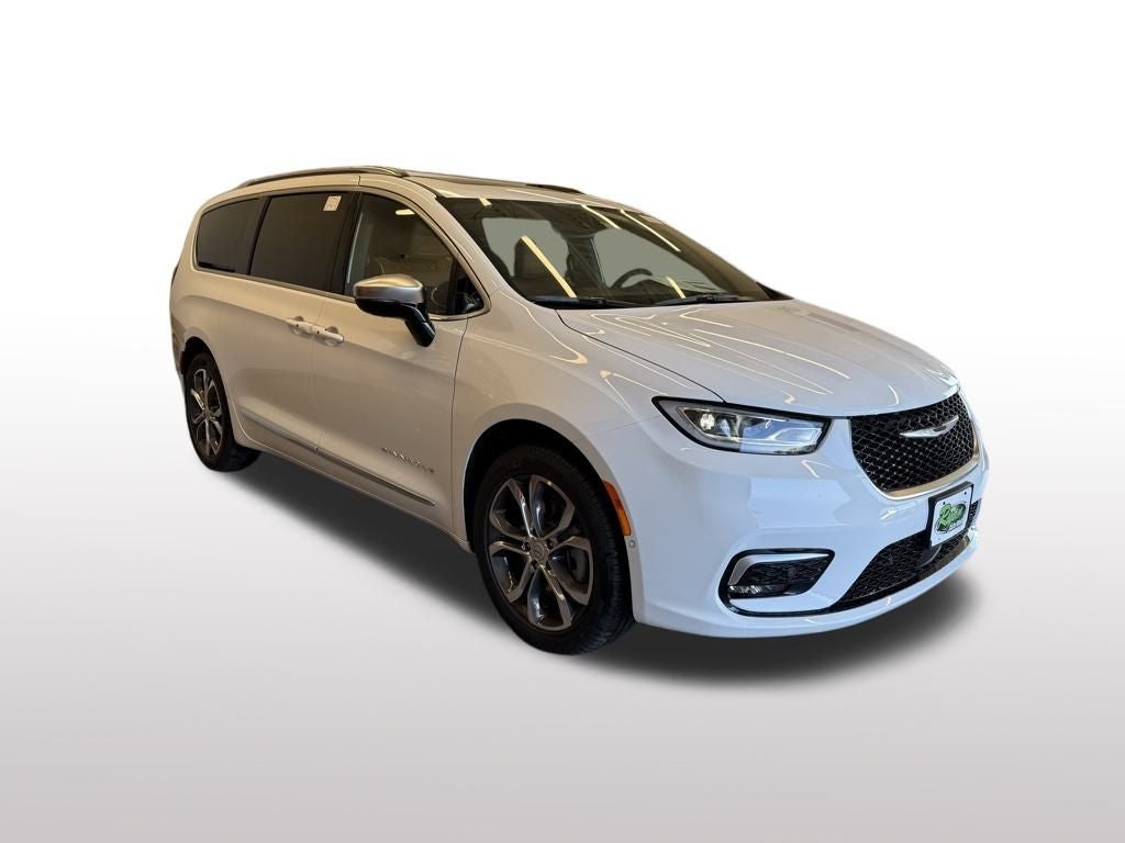 2026 Chrysler Pacifica Pinnacle