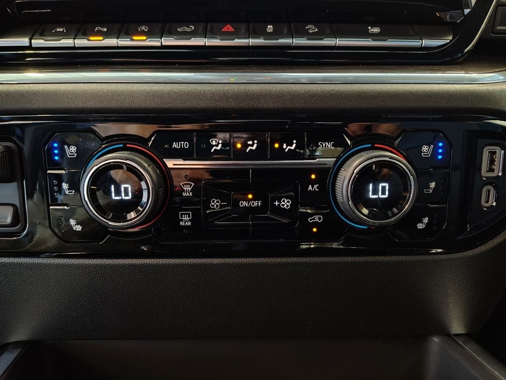 2025 Chevrolet Silverado 1500 LTZ