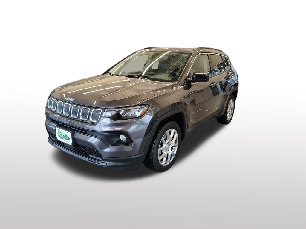 2022 Jeep Compass Latitude Lux