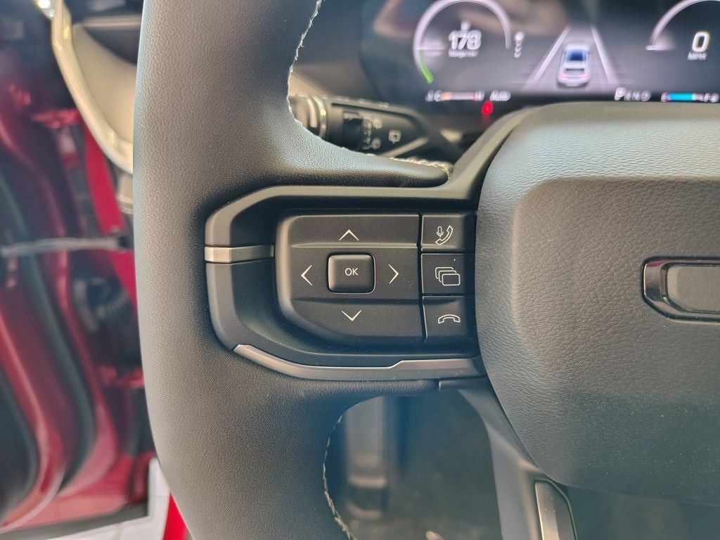 2026 Jeep Cherokee Laredo