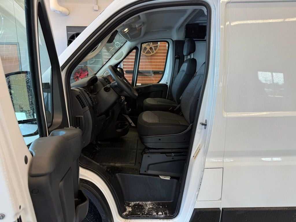 2026 RAM ProMaster 2500 Low Roof