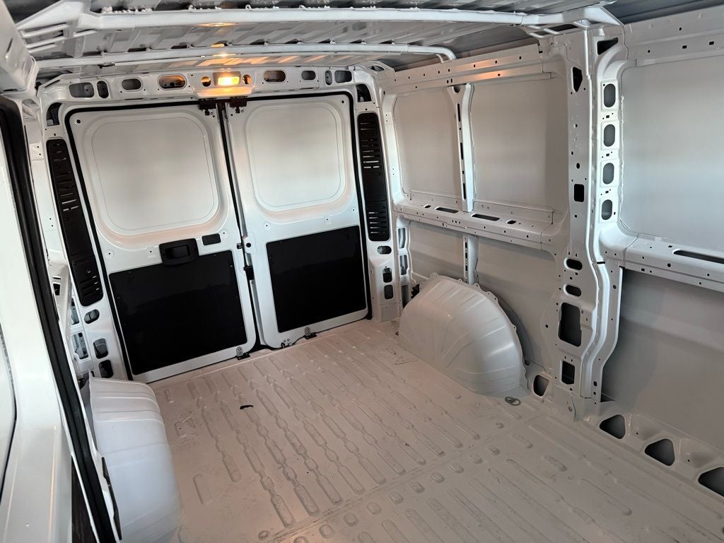 2026 RAM ProMaster 2500 Low Roof