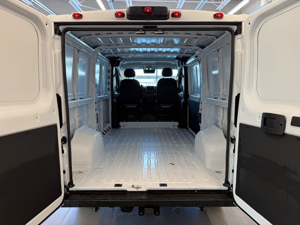 2026 RAM ProMaster 2500 Low Roof