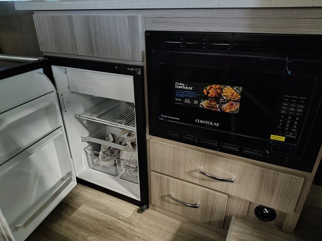 2023 RAM ProMaster 3500 Window Van High Roof