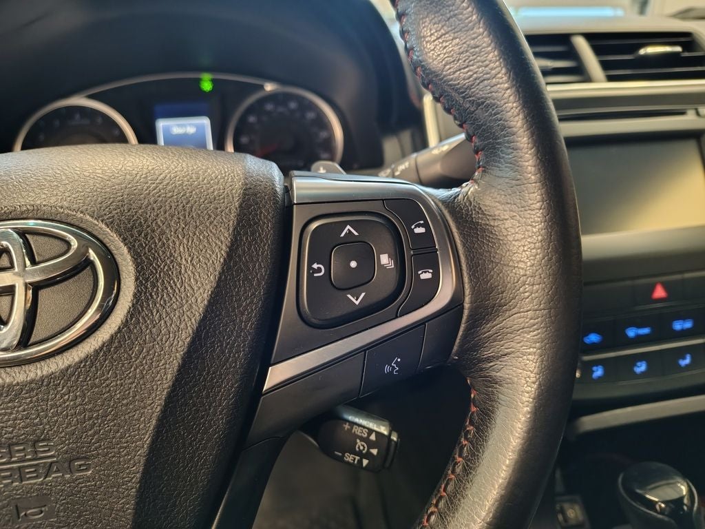 2016 Toyota Camry SE