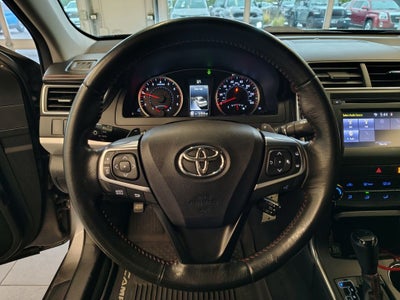 2016 Toyota Camry SE