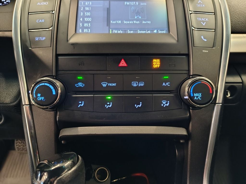 2016 Toyota Camry SE