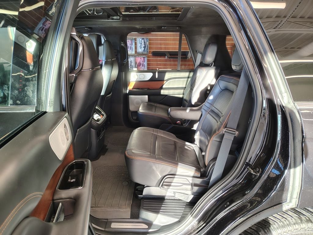 2023 Lincoln Navigator Black Label