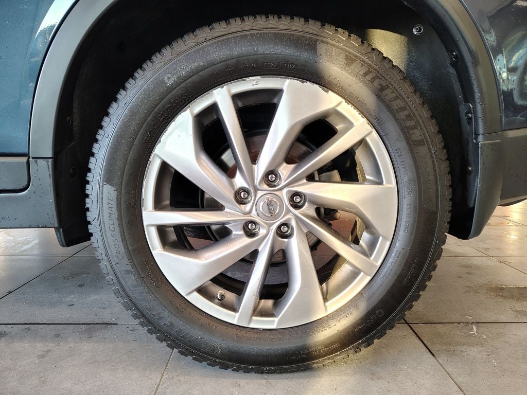 2015 Nissan Rogue SL