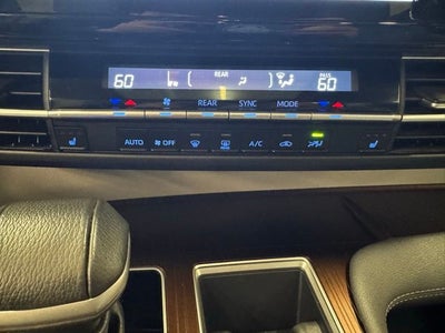 2024 Toyota Sienna XLE 8 Passenger