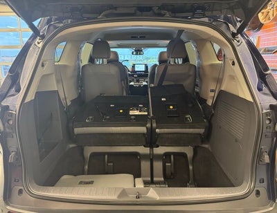 2024 Toyota Sienna XLE 8 Passenger
