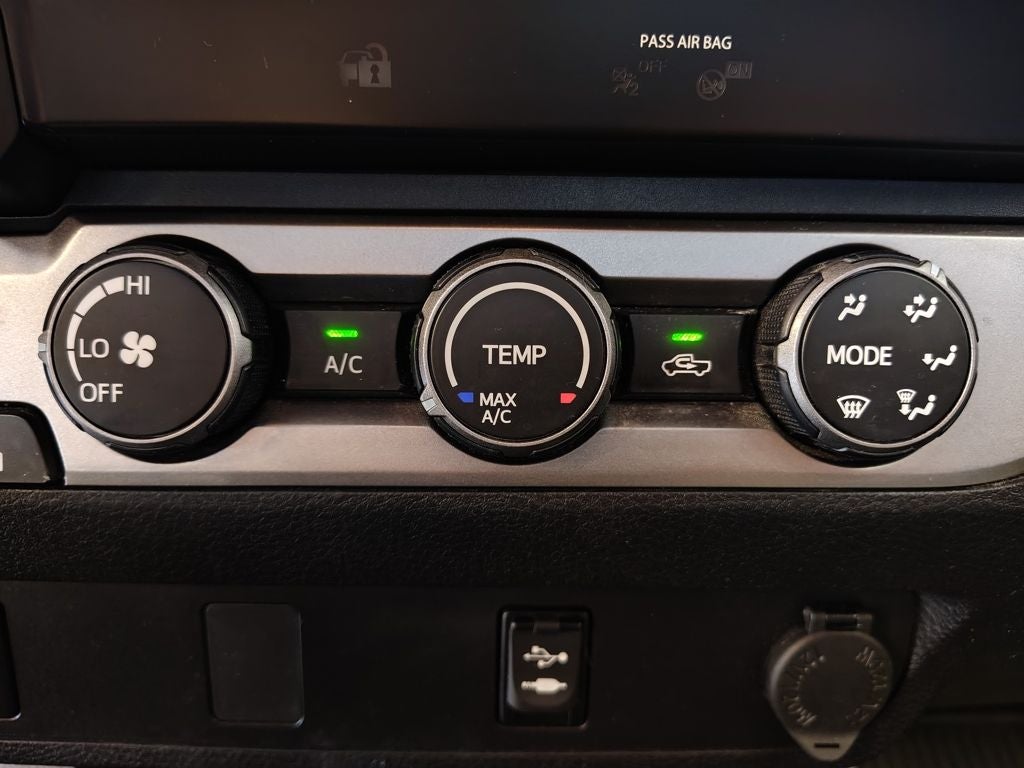 2019 Toyota Tacoma SR V6