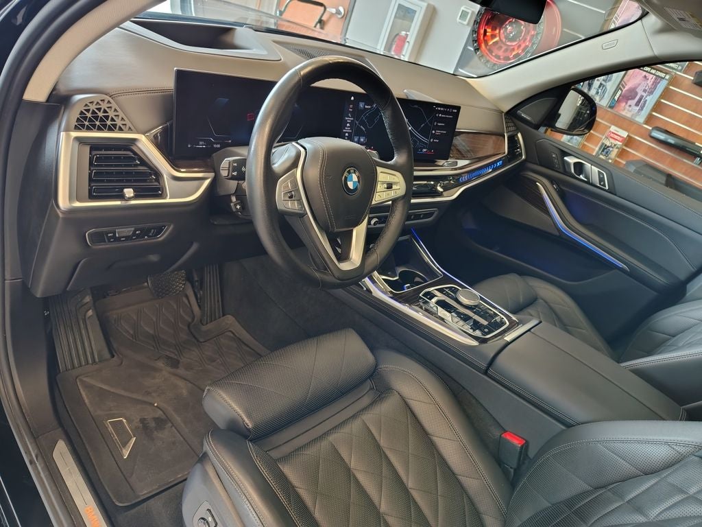 2023 BMW X7 xDrive40i