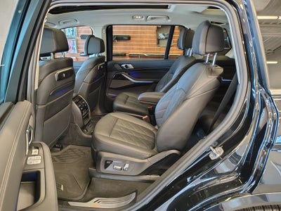 2023 BMW X7 xDrive40i