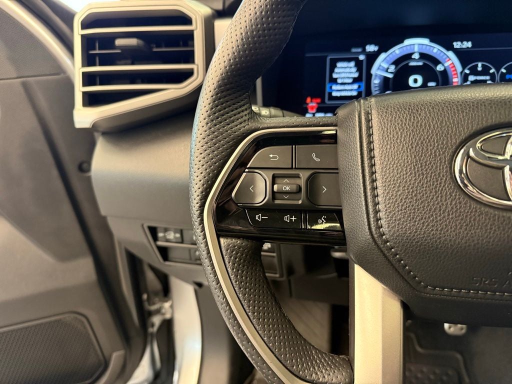 2023 Toyota Sequoia SR5 TRD-OFFROAD