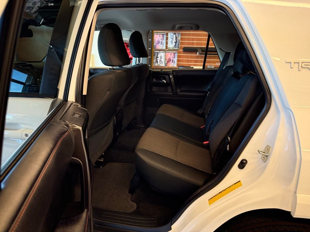 2024 Toyota 4Runner TRD Off-Road