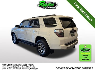 2024 Toyota 4Runner TRD Off-Road