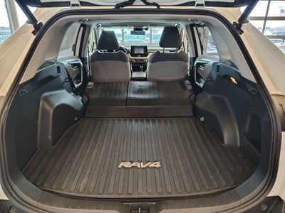 2020 Toyota RAV4 Hybrid XLE