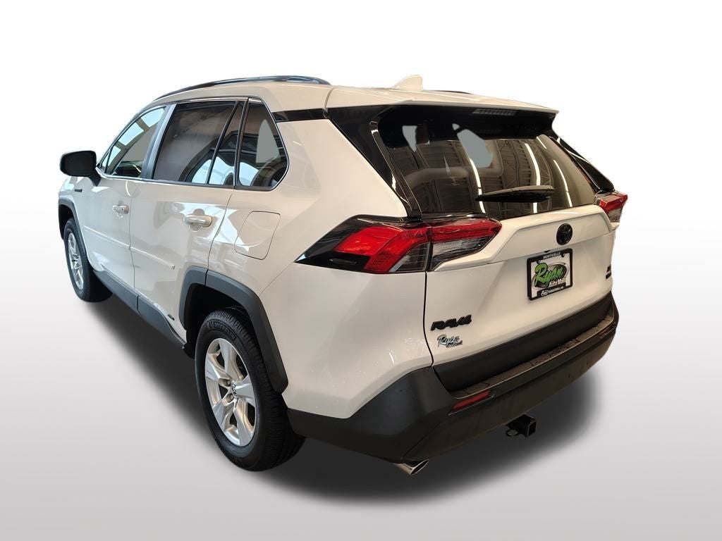 2020 Toyota RAV4 Hybrid XLE