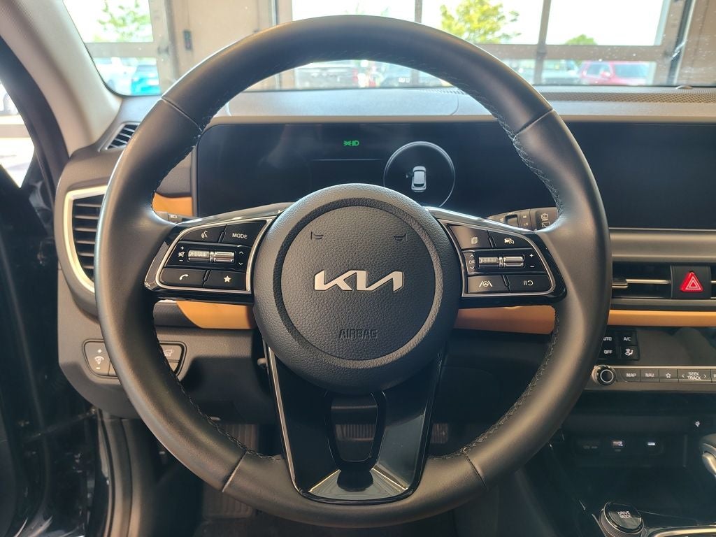 2025 Kia Seltos EX