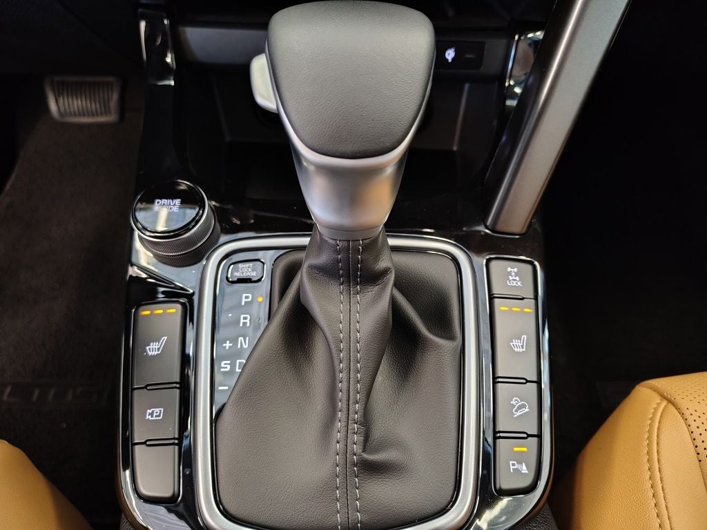 2025 Kia Seltos EX