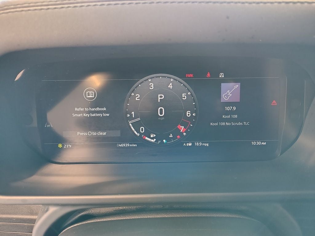 2024 Land Rover Defender 130 X-Dynamic SE