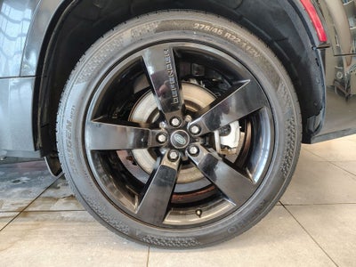 2024 Land Rover Defender 130 X-Dynamic SE