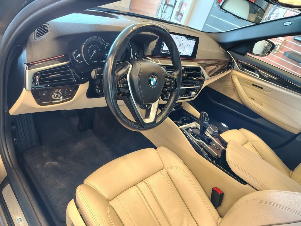 2018 BMW 5 Series 530e xDrive iPerformance