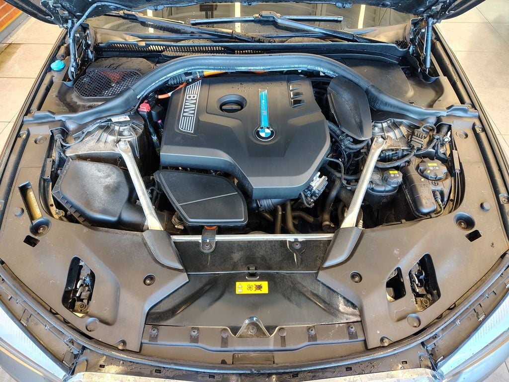 2018 BMW 5 Series 530e xDrive iPerformance