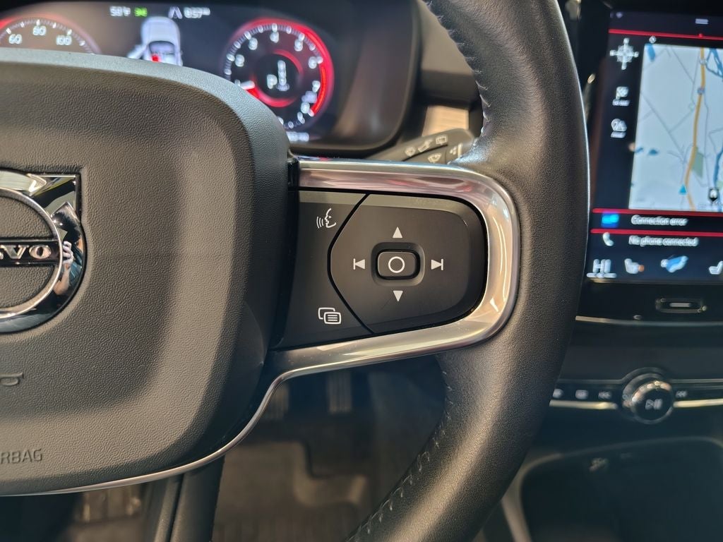 2019 Volvo XC40 Momentum