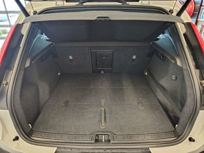 2019 Volvo XC40 Momentum