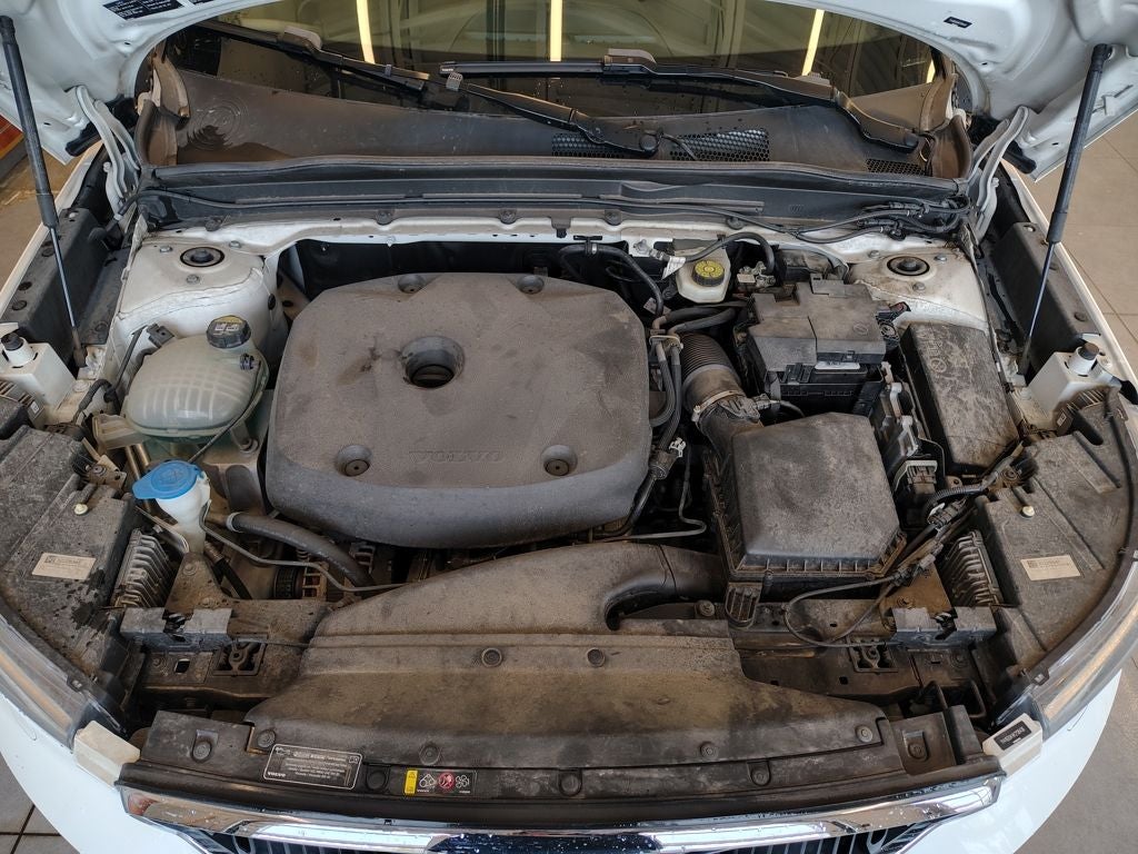 2019 Volvo XC40 Momentum