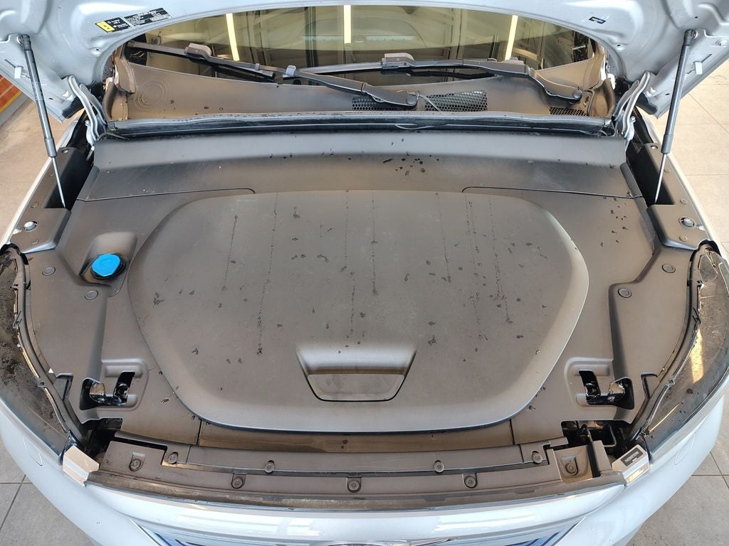 2023 Volvo XC40 Recharge Pure Electric Ultimate