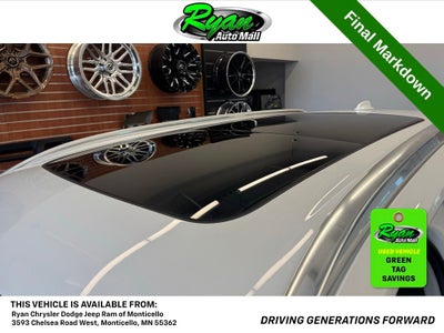 2023 Volvo XC90 B5 Plus