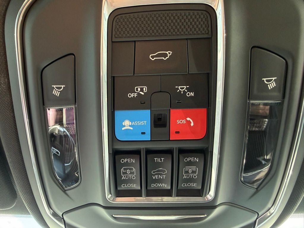 2026 Jeep Grand Cherokee Limited Reserve